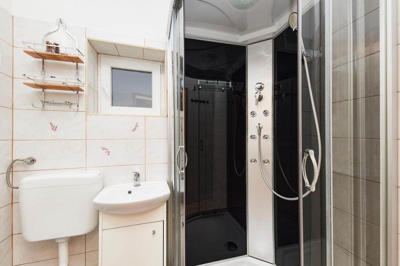 Apartma Humar コバリード エクステリア 写真
